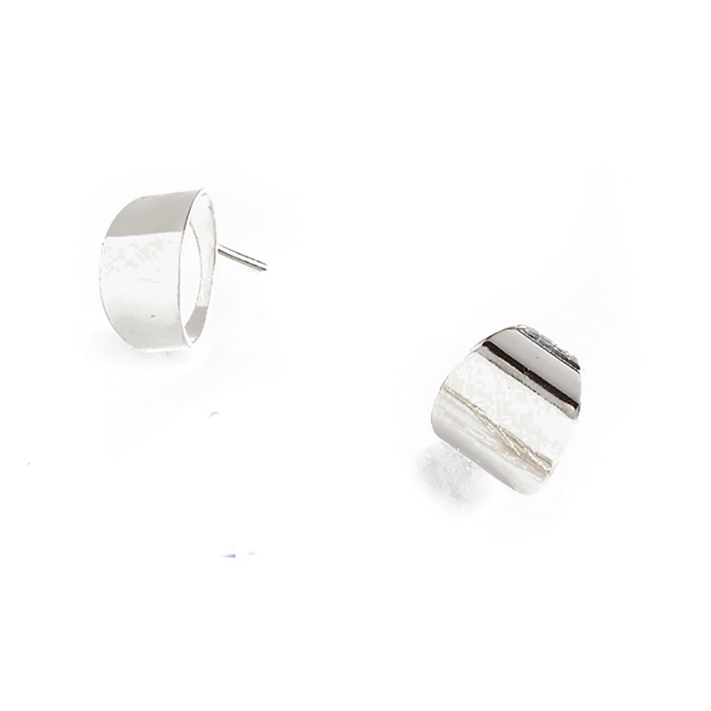 Pole earrings